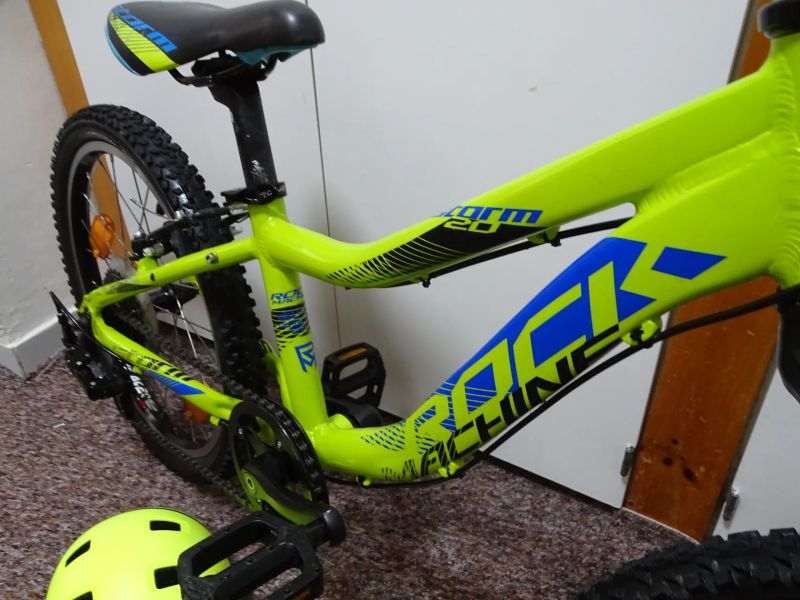 Rock Machine Storm 20" Top Stav + Přilba jako dárek ke kolu