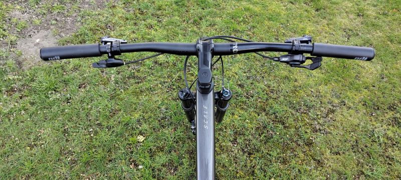 Prodám 29" jeté horské kolo Scott Scale vel.L (Shimano XT 1x12, RockShox SID, 10.3Kg).