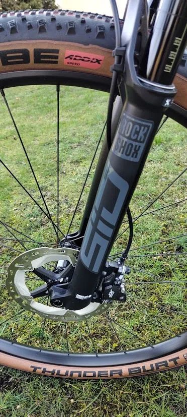 Prodám 29" jeté horské kolo Scott Scale vel.L (Shimano XT 1x12, RockShox SID, 10.3Kg).