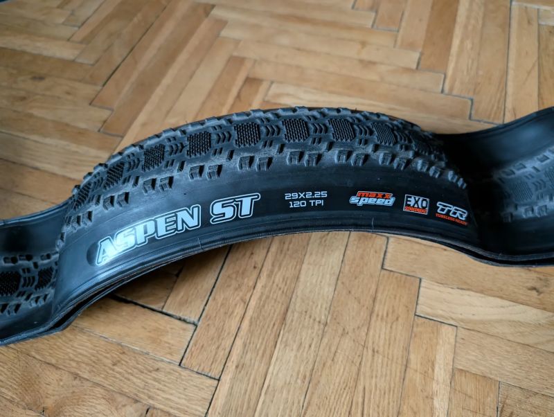 Maxxis Aspen ST 29x2,25 EXO MaxxSpeed - 2ks