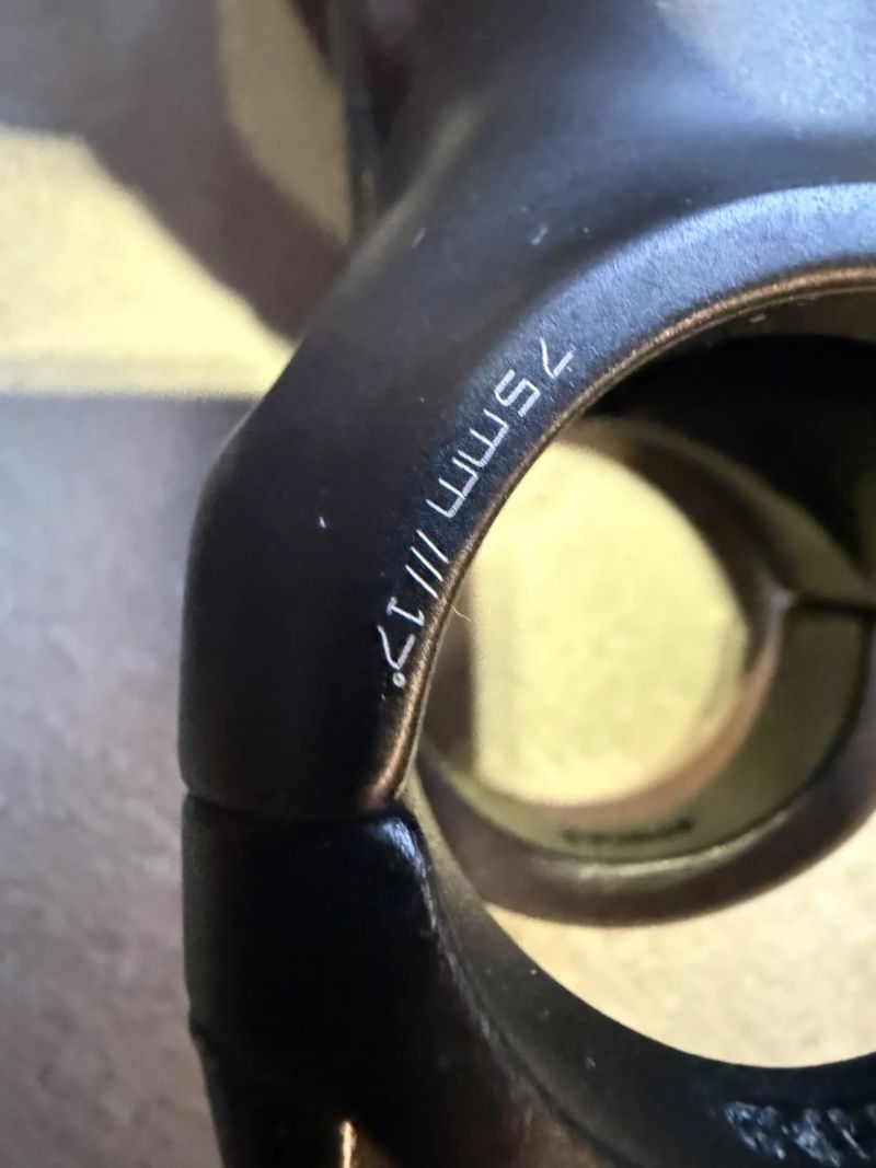 Představec Specialized multi stem 75mm 17°