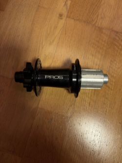 Náboj Hope pro 5 157*12, 32 děr, hg