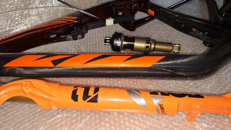 KTM Scarp Exonic 100 mm - vel. S