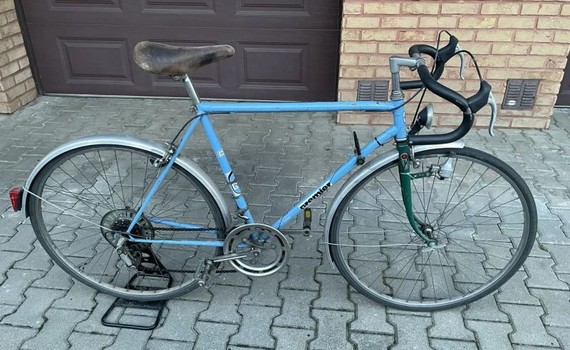 Silnička Eska Premier