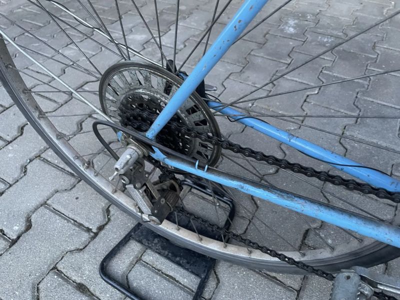 Silnička Eska Premier