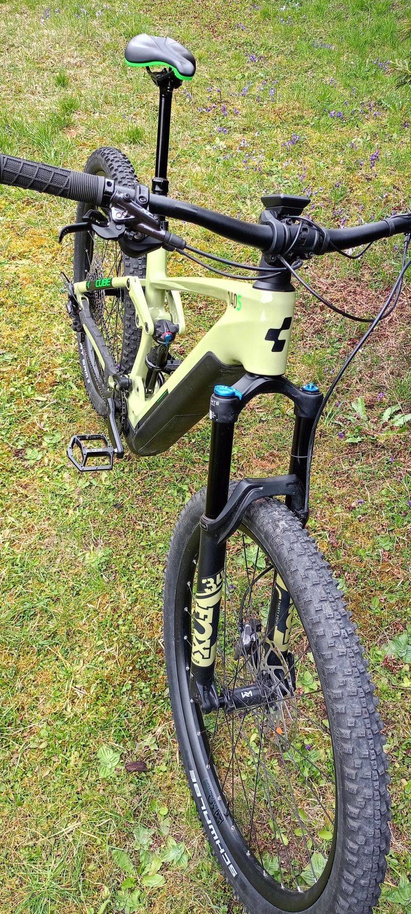 29" Cube Stereo 140 HPC SL, Bosch 750, velikost L, karbon