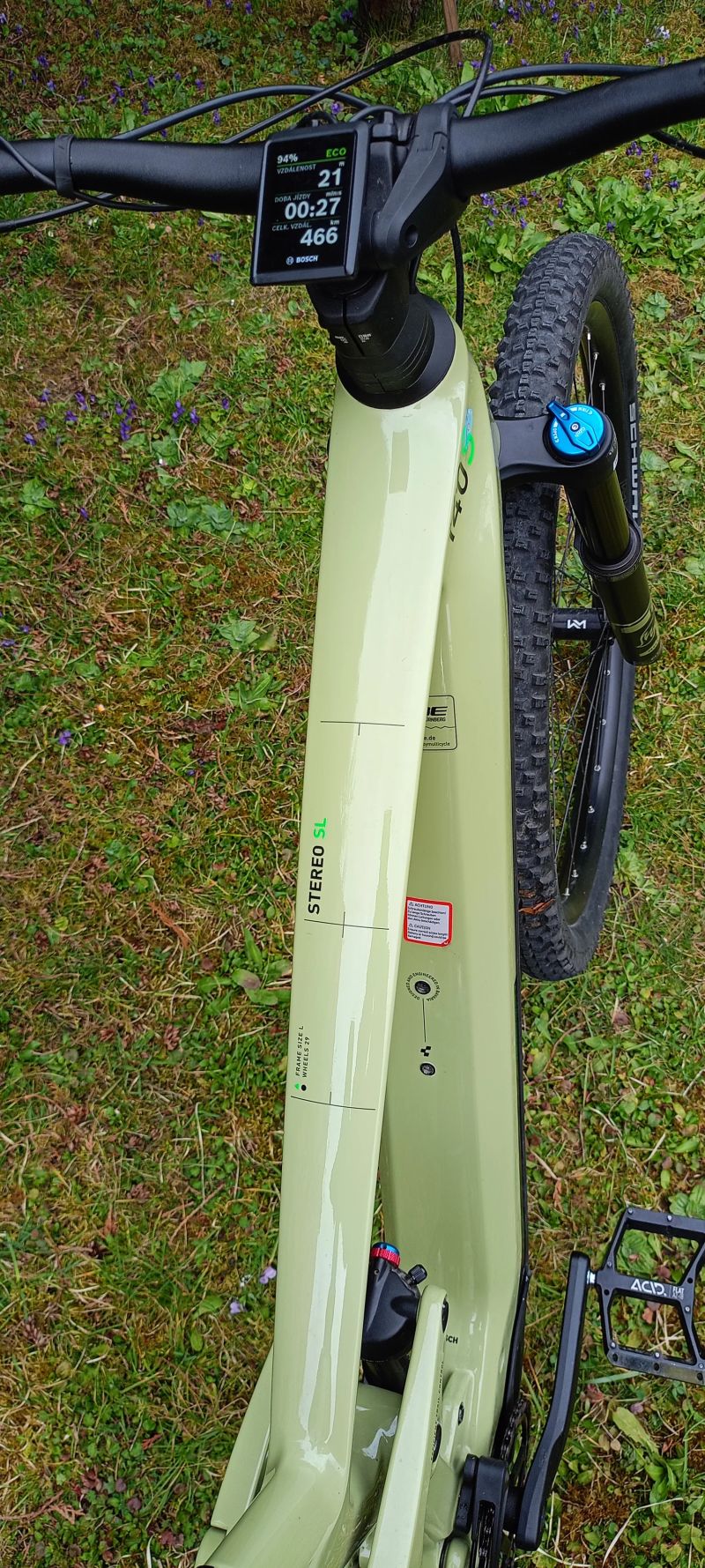 29" Cube Stereo 140 HPC SL, Bosch 750, velikost L, karbon