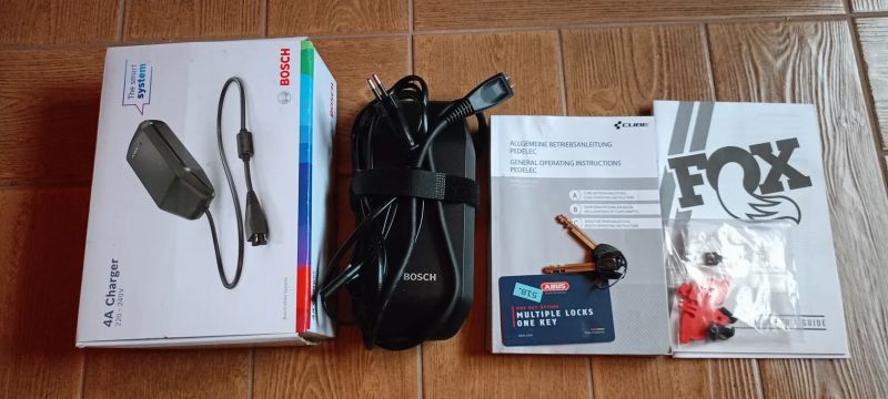 29" Cube Stereo 140 HPC SL, Bosch 750, velikost L, karbon