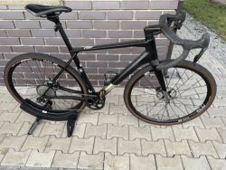 Superior Superior X-Road Team Issue Di2 GR
