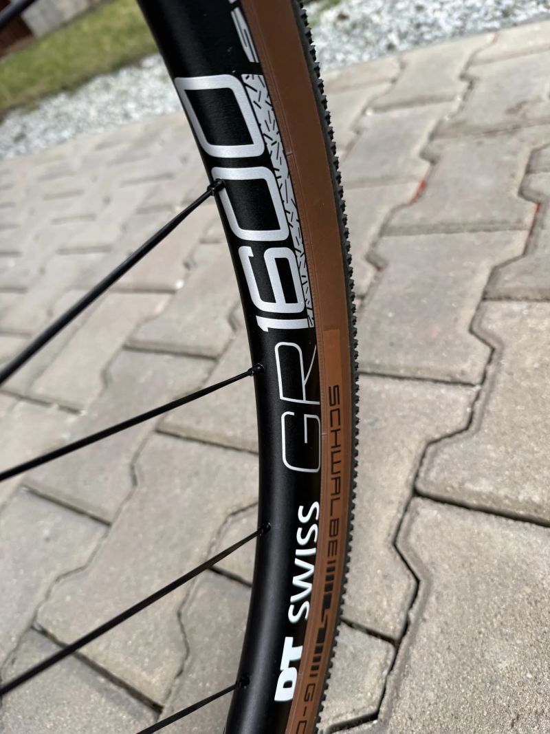 Superior X-Road Team Issue GR Di2