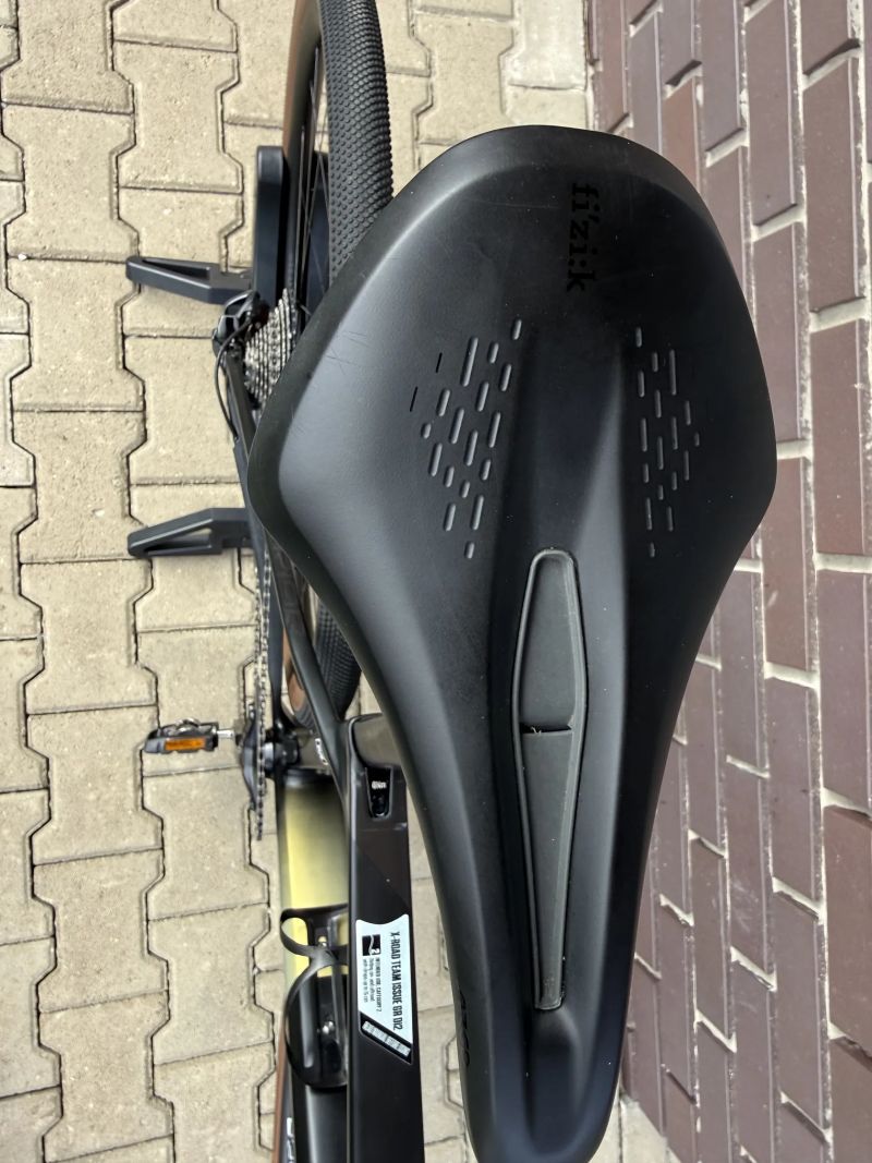 Superior X-Road Team Issue GR Di2