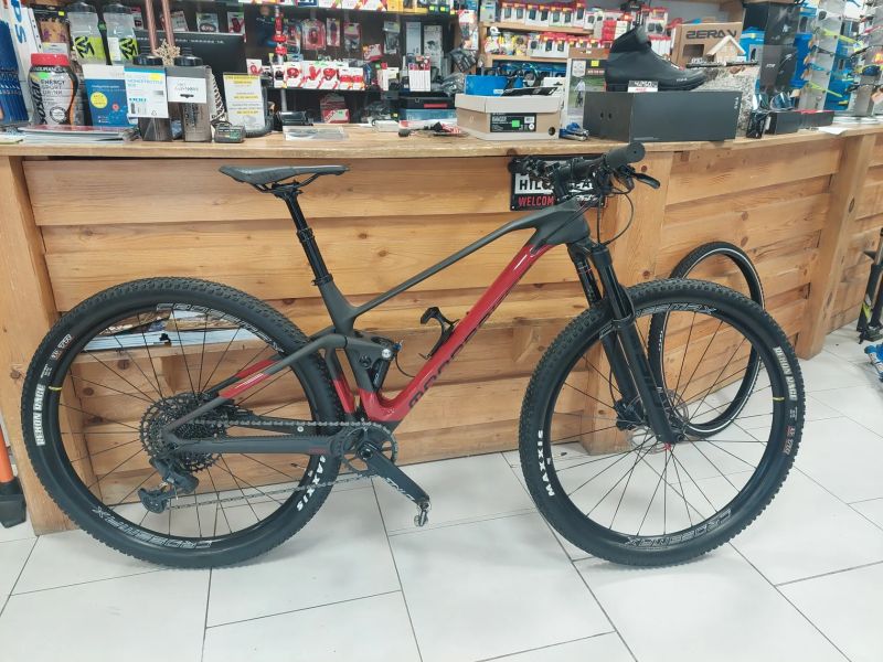 Mondraker MONDRAKER F-Podium Carbon DC