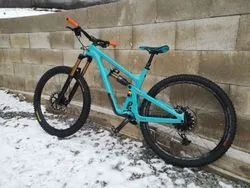 Yeti SB150