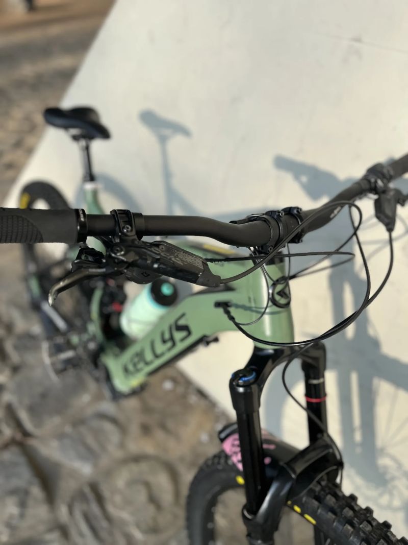 Kellys Theos i50-rezervovano do 6.3.