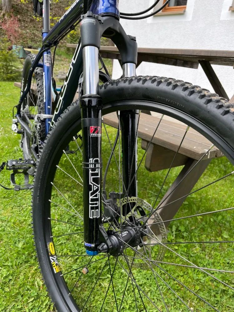 Pells RAZZER Elite, vel. L