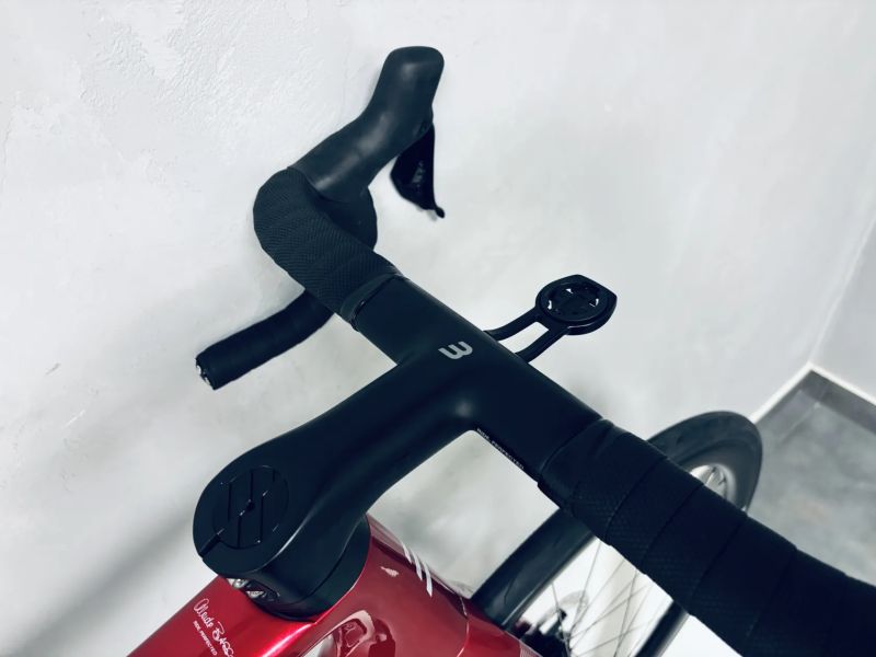 Silniční kolo Basso Diamante 2025