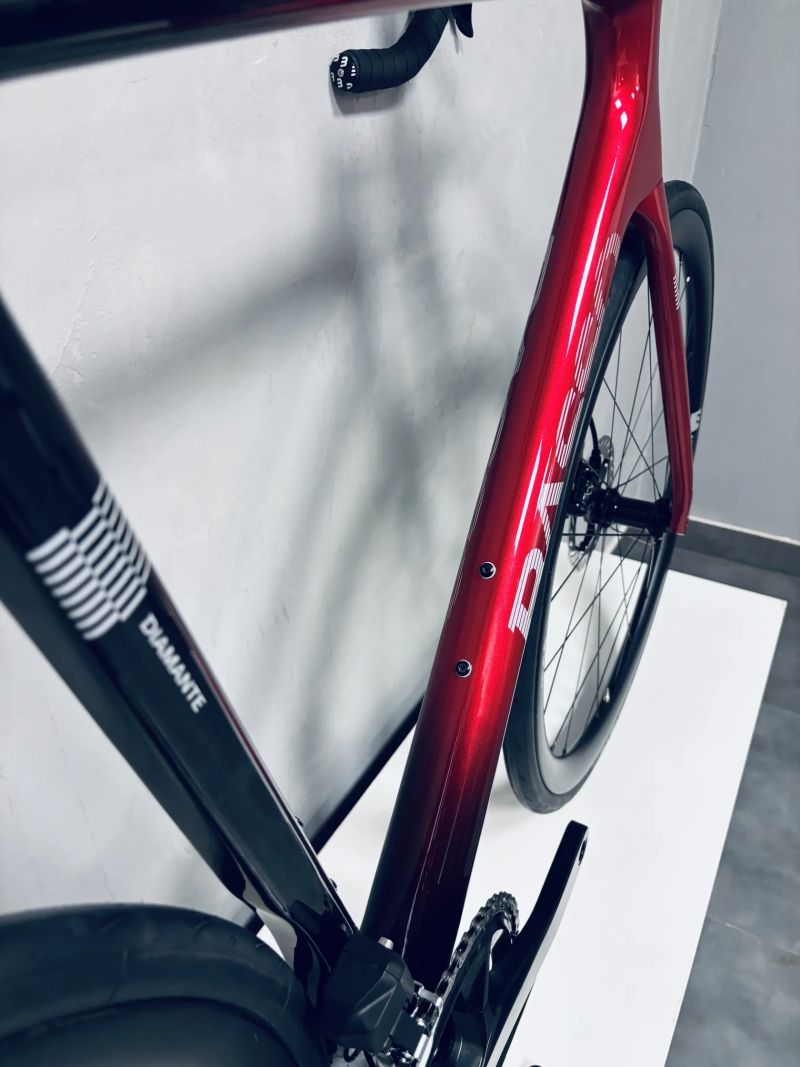 Silniční kolo Basso Diamante 2025