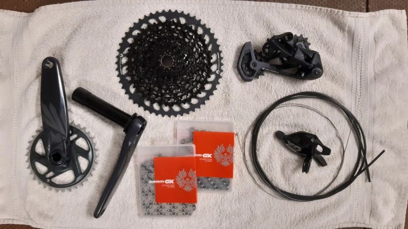 NOVÁ SADA SRAM GX