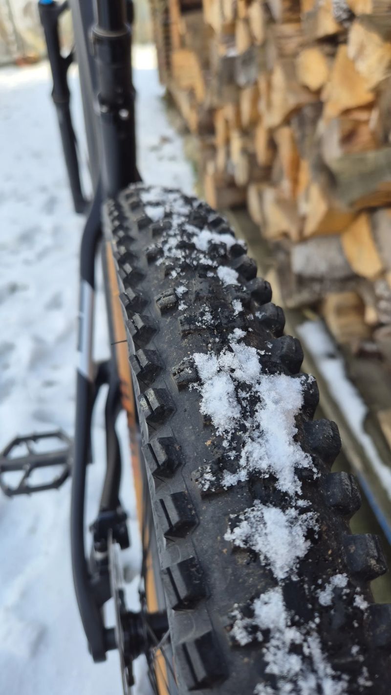 Rock Machine blizz 50 crb M top