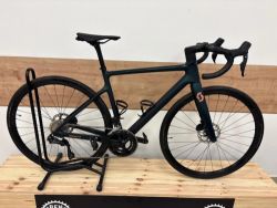 Scott Addict contessa 15 Di2 2x12 < 200 km