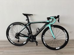 Bianchi Oltre XR3 Ultegra Di2 2018 - vel. 47
