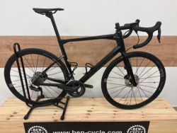 BMC Roadmachine Di2 disc 02 one