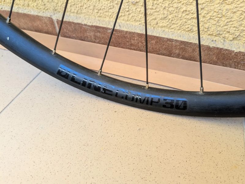 Bontrager Line Comp 30