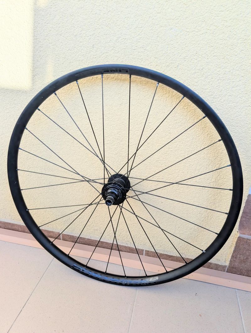 Bontrager Line Comp 30