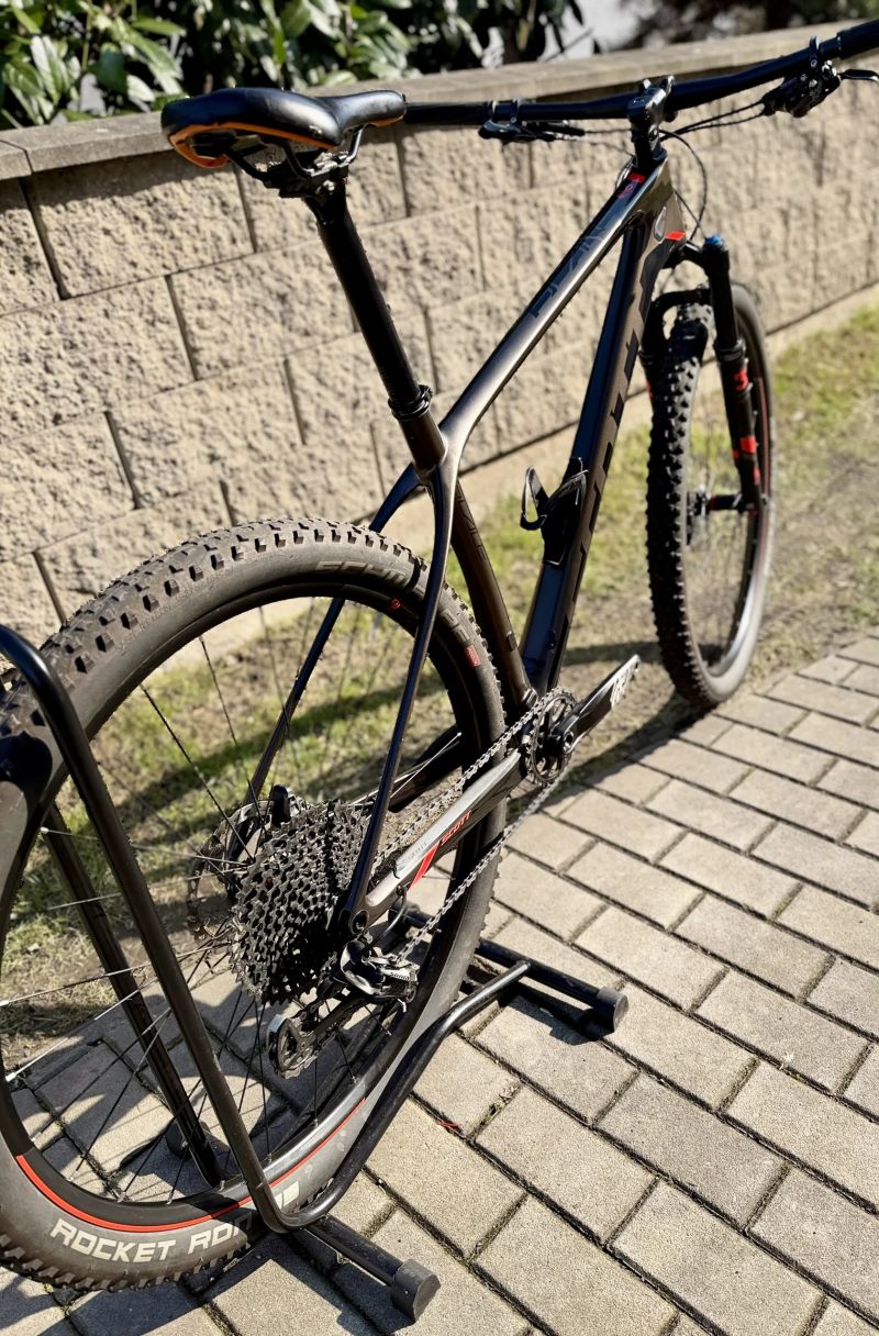 Scott Scale 910, vel. L