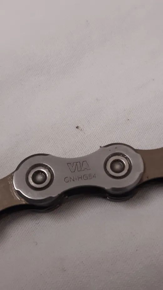 Nový řetěz Shimano CN-HG54