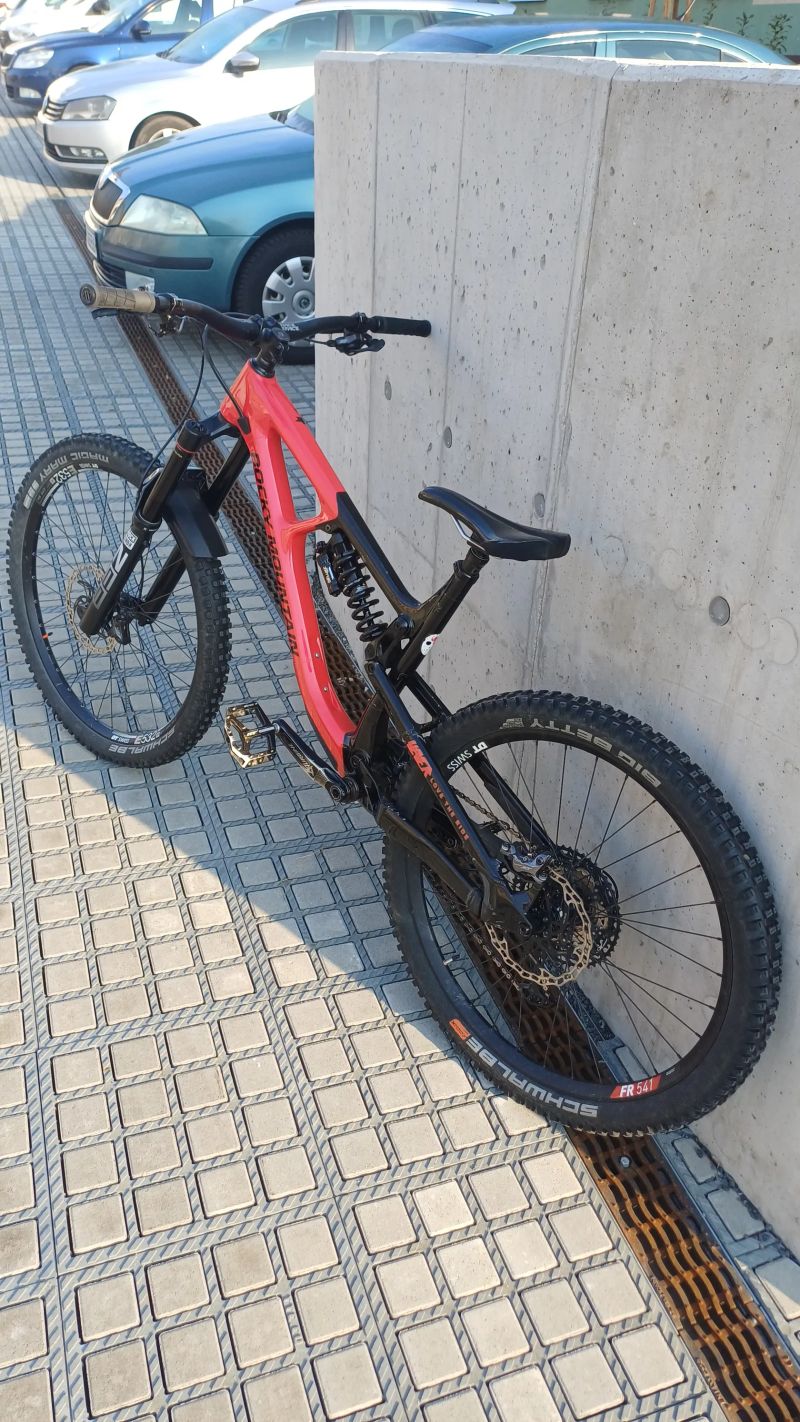 Rocky Mountain-Slayer. mullet.29/27,5 .zdvihy 180/180mm vel.:L