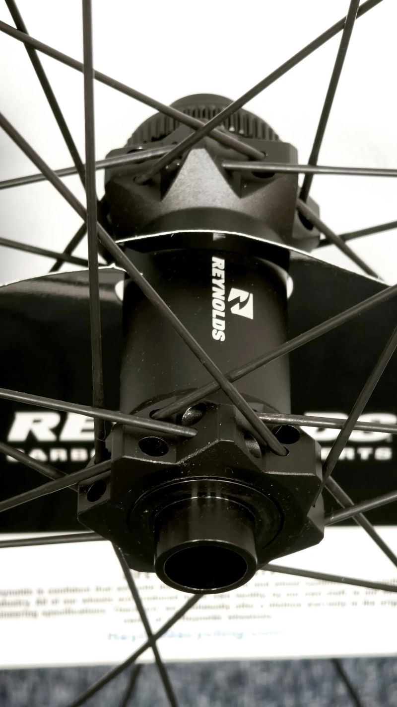 Prodám nová zapletená kola Reynolds TR 249 - Pův MOC 33.000,-