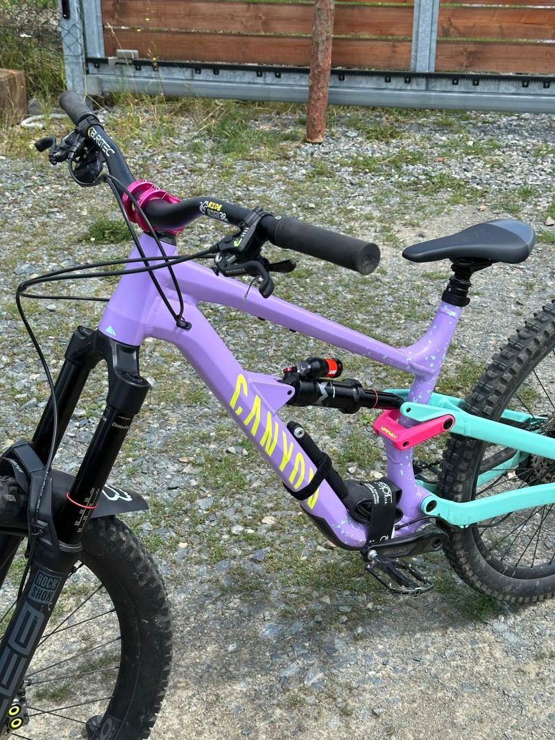 Canyon Torque - limited barva a magura brzdy