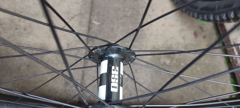 Zapletená kola Ibis 