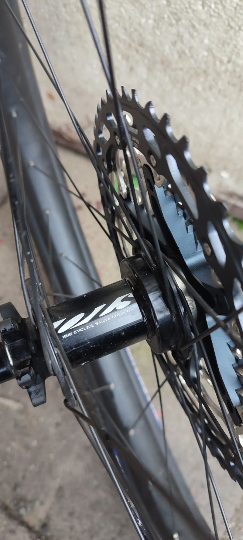 Zapletená kola Ibis 