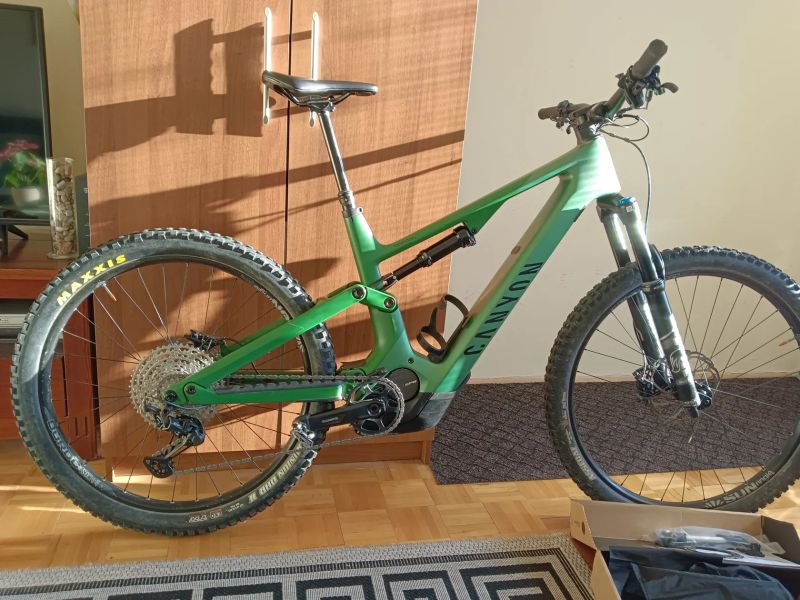 Canyon SPECTRAL CF 8