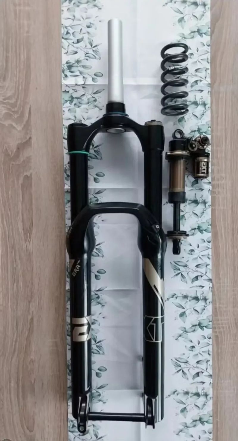 EXT Era V2.1 - 29" 170mm