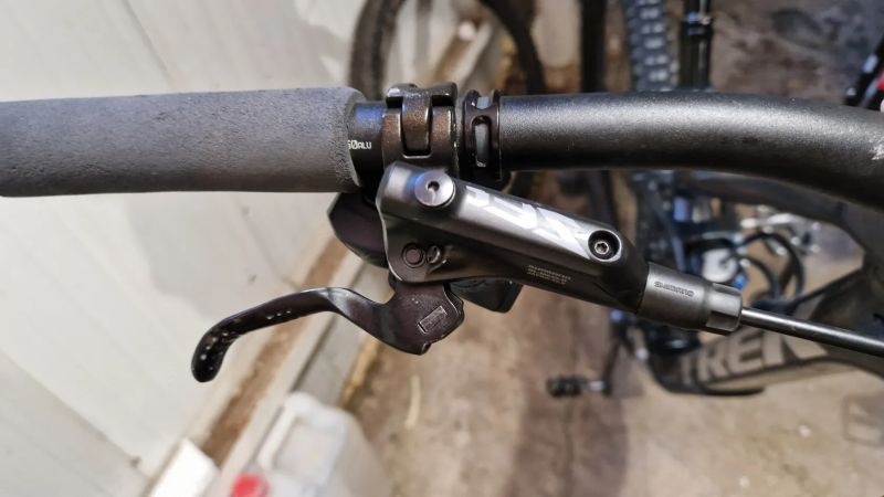 brzdy Shimano Zee M640 + nové destičky Galfer