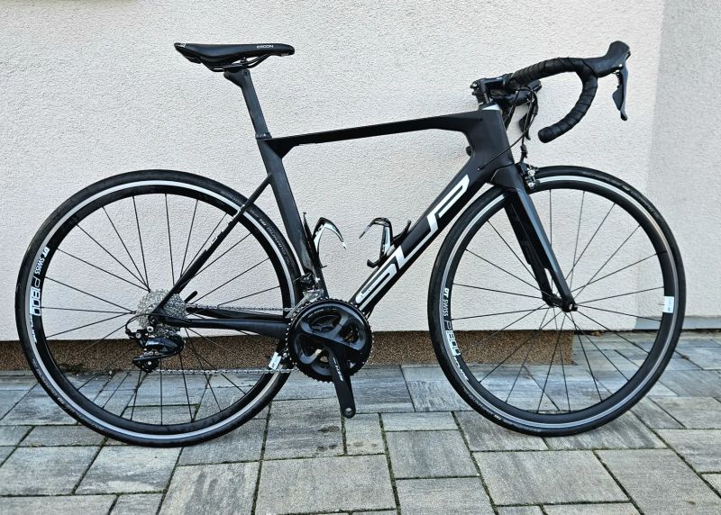 Superior Superior Road Team Elite