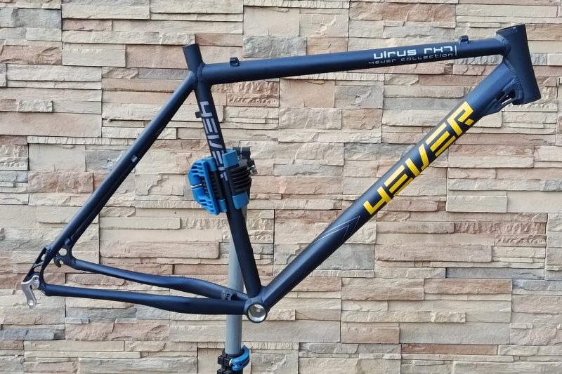 Scandiový rám 4ever Virus RNX 20,5"