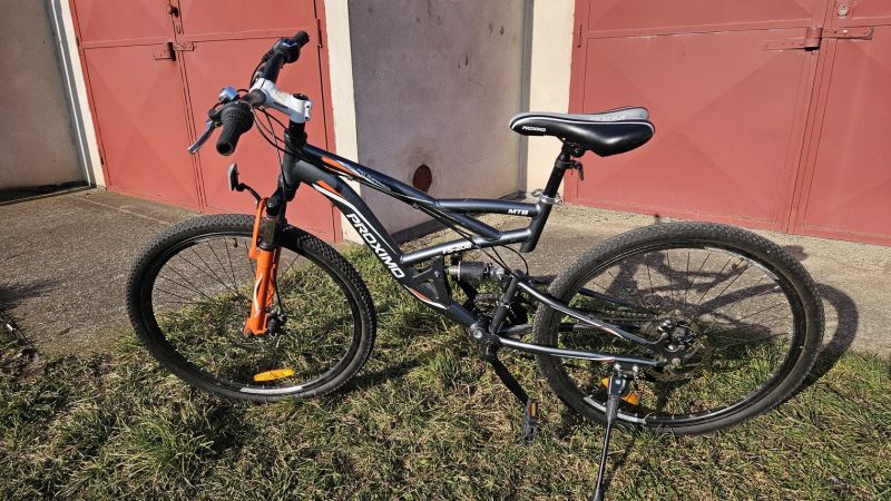 Horské celoodpružené kolo Proximo FS-206 MTB Full Suspension velikost kol 26", pro menší osobu 