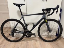 Scott Addict RC Premium, vel. L