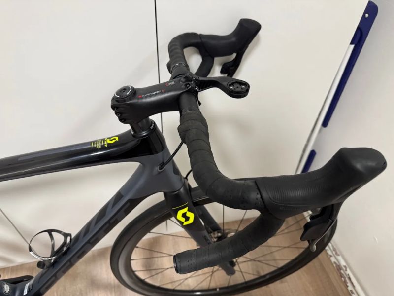 Scott Addict RC Premium, vel. L