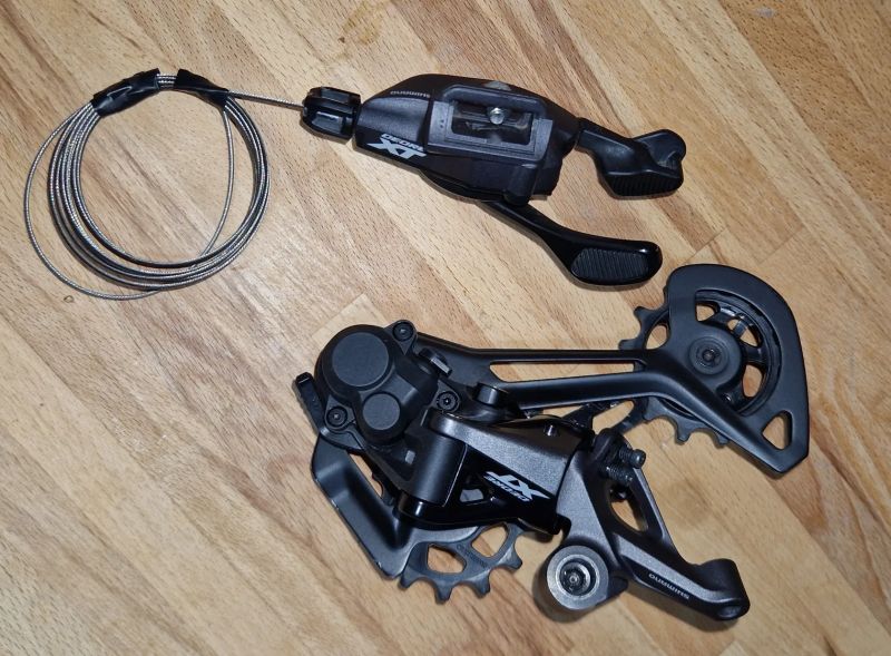 Přehazovačka+řazení Shimano XT