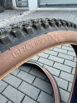 Prodam plaste Specialized Ground Control 29x2,35