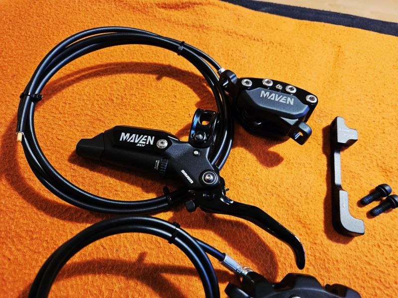 Nová sada bŕzd Sram Maven Silver A1