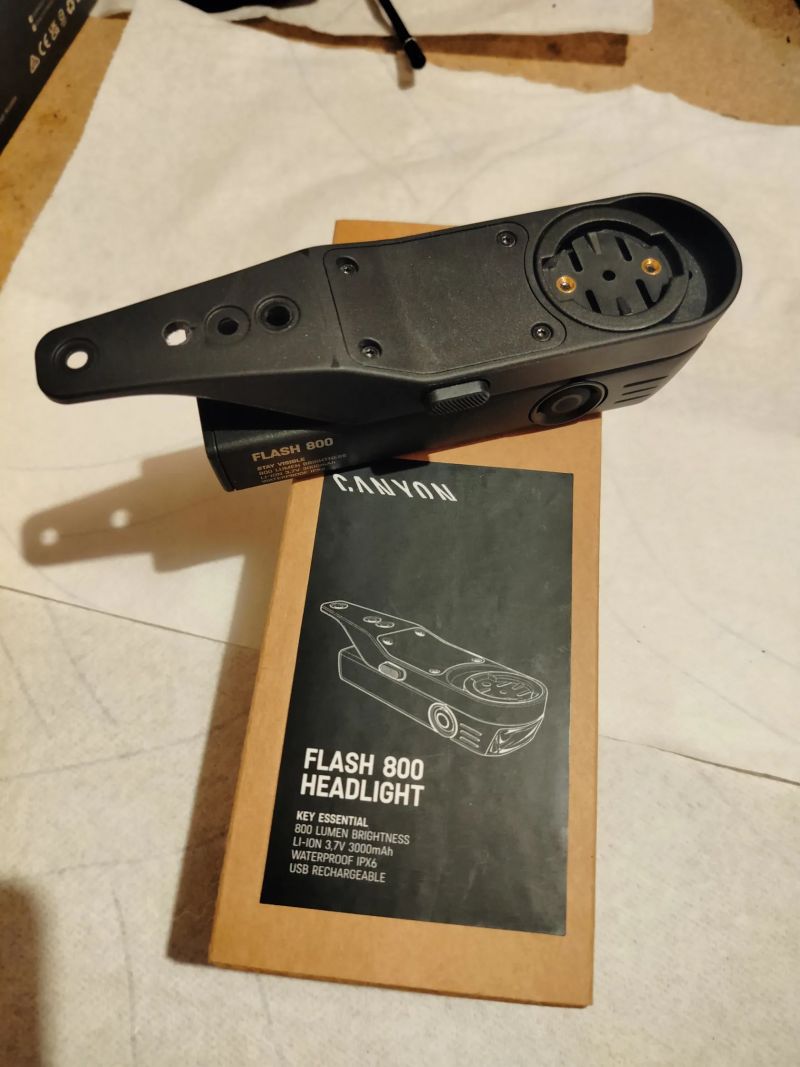 Sada předních světel Canyon FLASH 800 