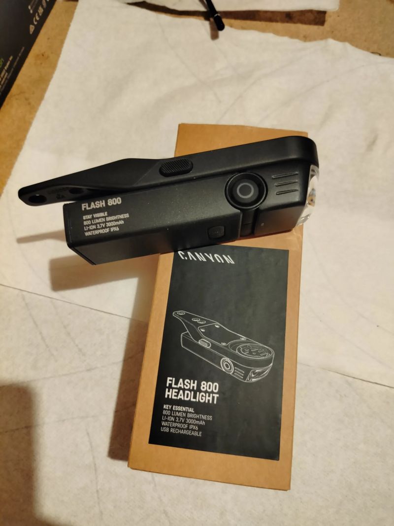 Sada předních světel Canyon FLASH 800 