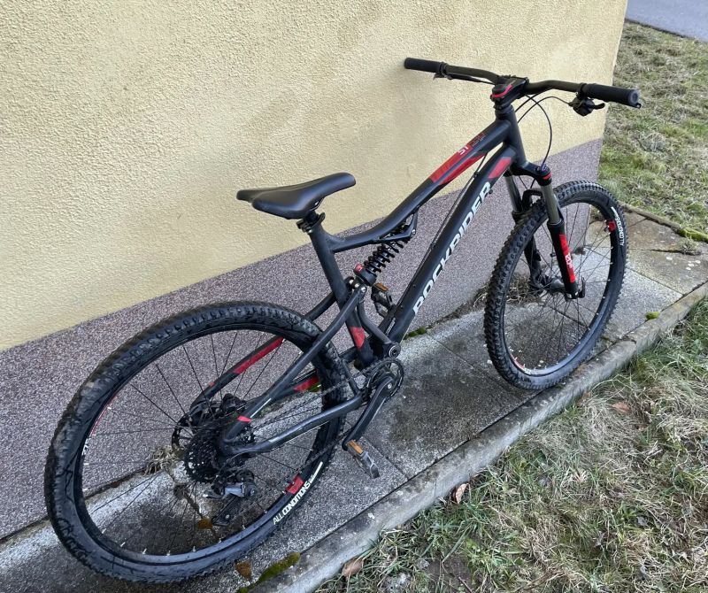 Rockrider Celoodpružené MTB - velmi pěkný stav 