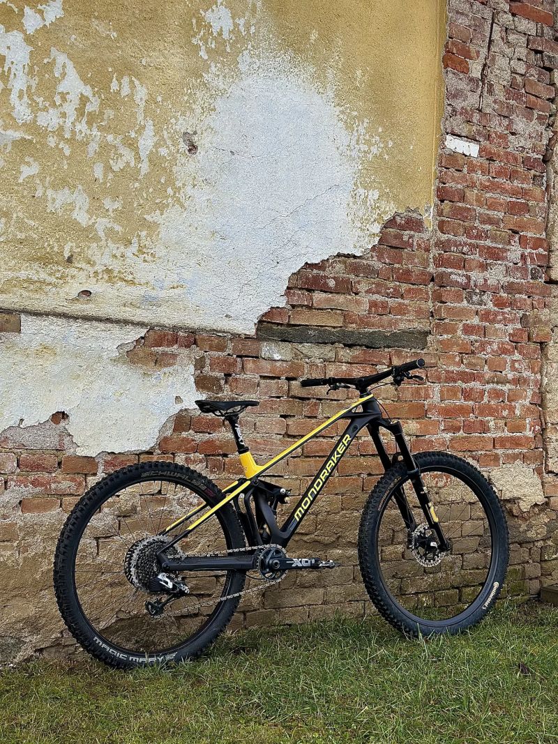 Mondraker Foxy Carbon XR 2023 | PC: 240k